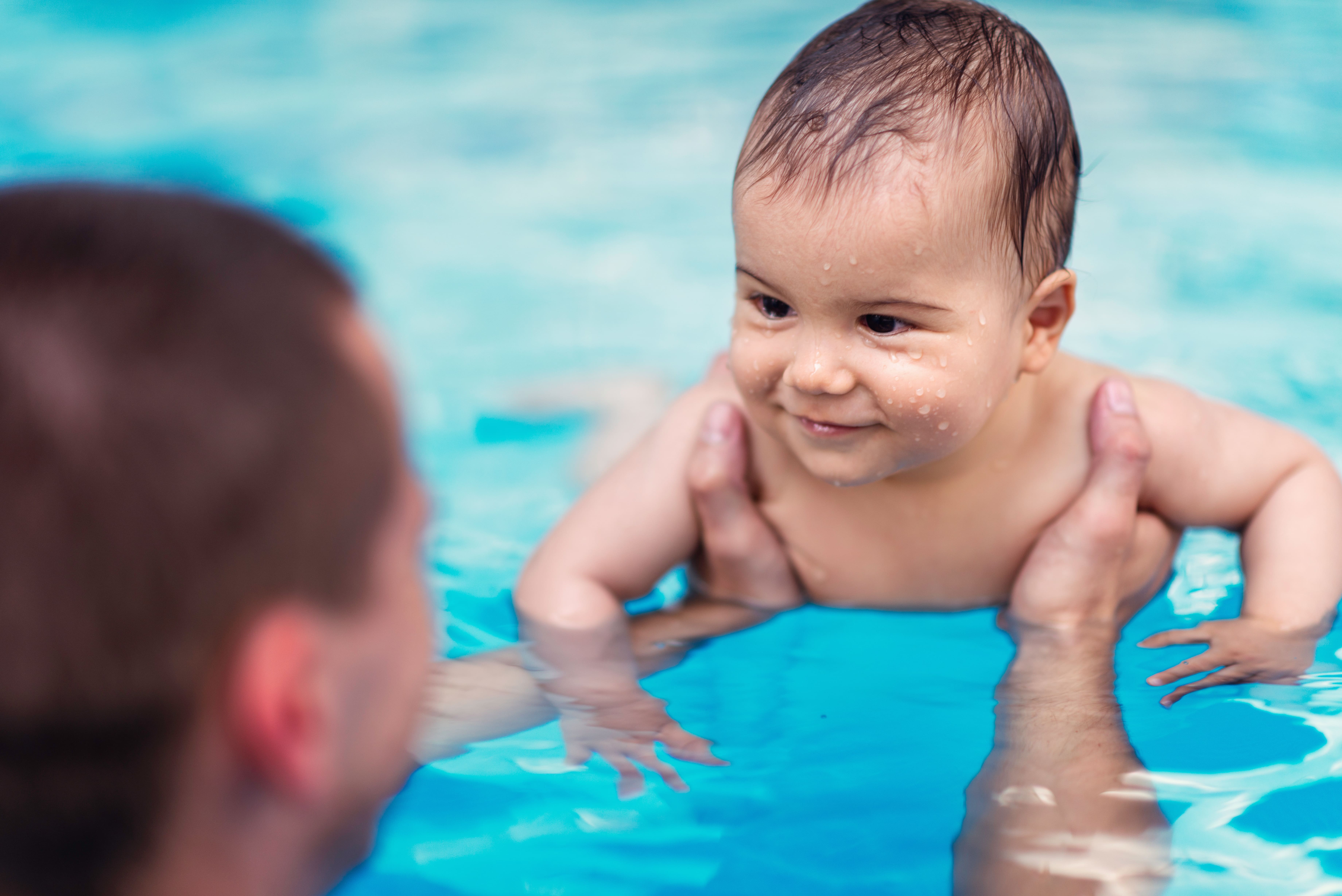 how to keep yourself and your baby cool this summer